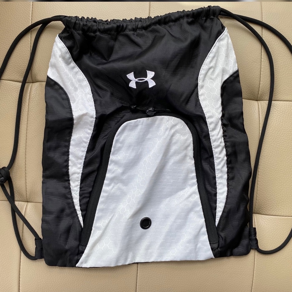 Under Armour Draw String Bag
